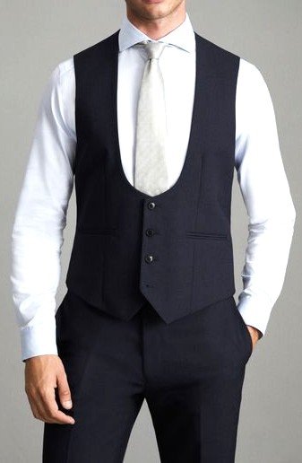 Single-Breasted Horseshoe Waistcoat